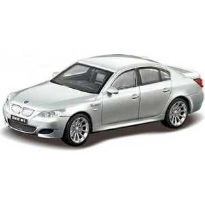 Rastar Машина металлическая 1:43 BMW 5 series 37500