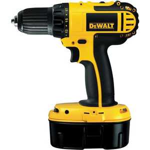 Дрель DeWALT DC721KB Дрель DeWALT DC721KB