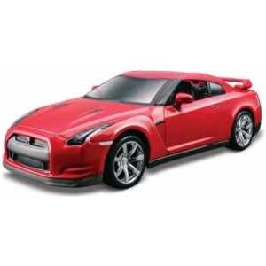 Автомобиль Bburago 1:32 Street Tuners - Nissan GT-R 18-42016