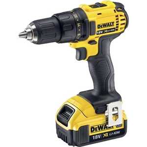 Аккумуляторная дрель-шуруповерт DeWALT DCD 780 M2