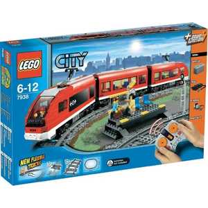 Конструктор Lego Пассажирский поезд (7938)