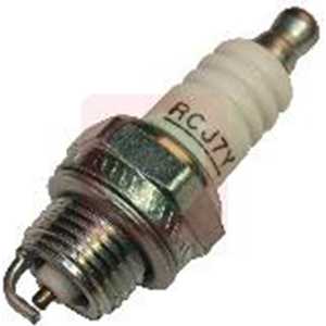 Свеча зажигания Oleo-Mac MTL85R (3055-101)