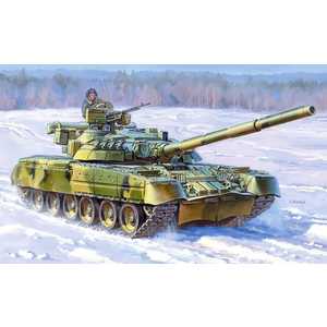Звезда Модель Танк Т -80УД 3591