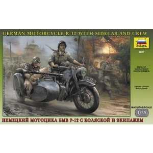 Звезда Модель Немецкий мотоцикл BMW R12 c коляской, 1:35 3607