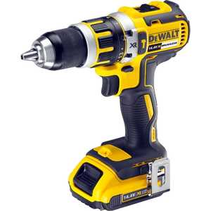 Аккумуляторная ударная дрель-шуруповерт DeWALT DCD 737 M2