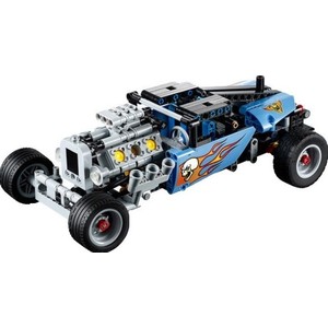 Конструктор Lego Гоночный автомобиль (42022)