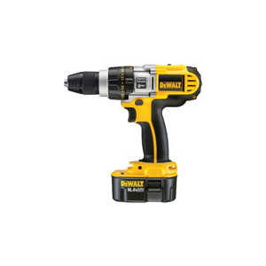 Аккумуляторная ударная дрель-шуруповерт DeWALT DCD 935 B2